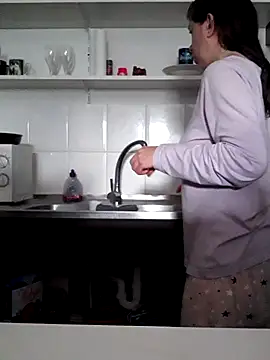 Snapshot of Moi_Lina chatting on 03-01-26, 03:58 Moi Lina online show from 03-01-26, 03:58