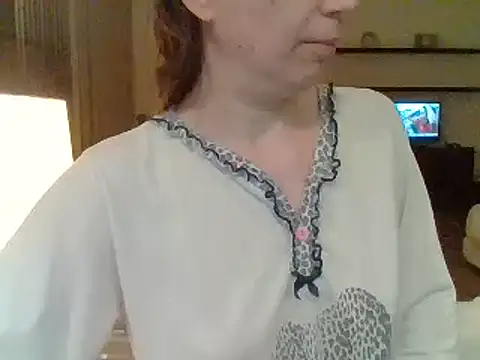 Moi Lina online show from 06-22-26, 10:07