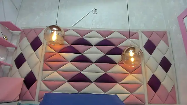 agath 69 online show from 02-21-25, 06:04