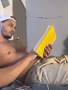 Kris Khalifa69 online show from 04-30-26, 06:42