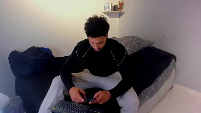 Kris Khalifa69 online show from 07-21-26, 01:52