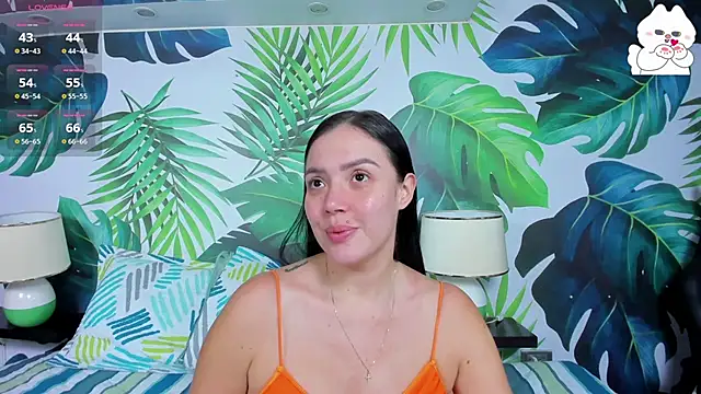 Snapshot of brianna_196 chatting on 10-23-25, 07:45 brianna 196 online show from 10-23-25, 07:45