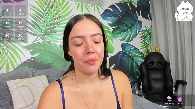 Snapshot of brianna_196 chatting on 11-18-25, 07:51 brianna 196 online show from 11-18-25, 07:51