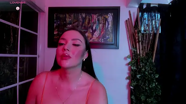 Snapshot of brianna_196 chatting on 02-18-26, 07:54 brianna 196 online show from 02-18-26, 07:54