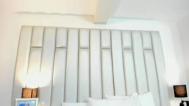 aandreaperez online show from 10-23-25, 11:42