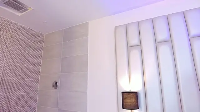 aandreaperez online show from 04-15-26, 07:58