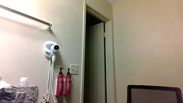 sexybribrixh online show from 10-18-25, 05:10