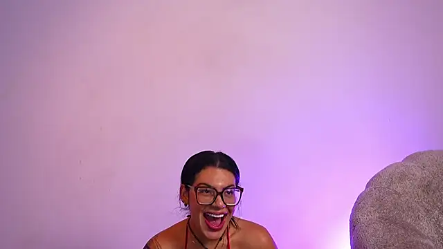 anyiled hot online show from 05-16-26, 02:30