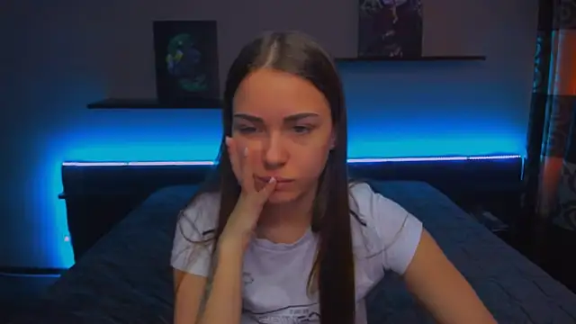 AlexaBarkley online show from 01-16-25, 03:23