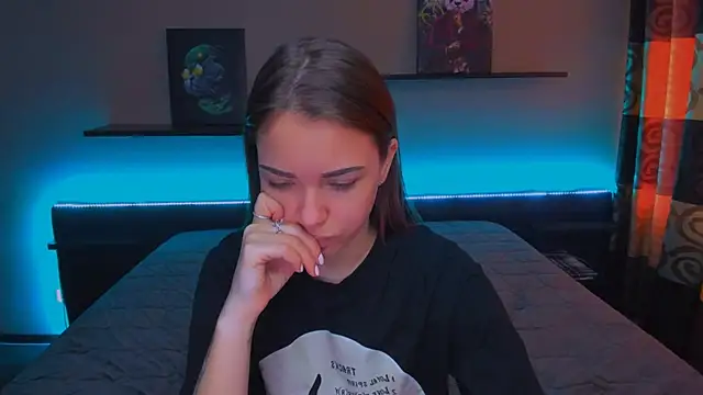 AlexaBarkley online show from 01-31-25, 03:20