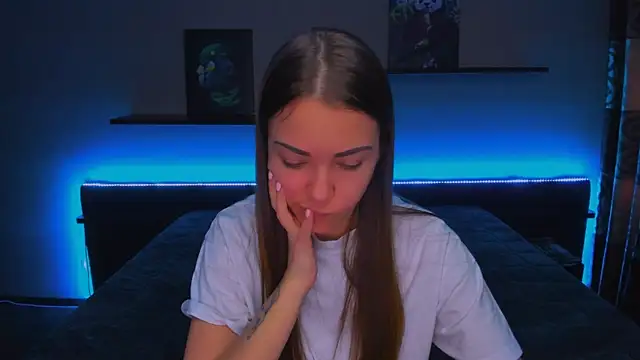 AlexaBarkley online show from 02-11-25, 03:29