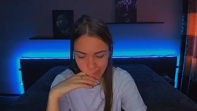 AlexaBarkley online show from 02-28-25, 06:21