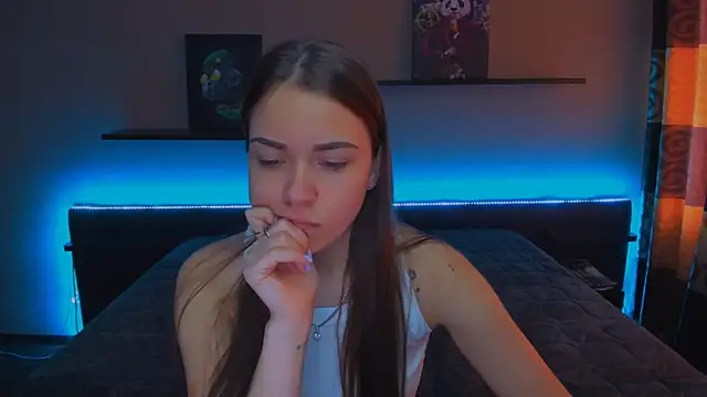 AlexaBarkley online show from 03-13-25, 03:11