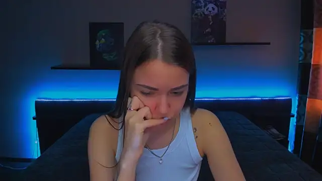 AlexaBarkley online show from 03-20-25, 08:20