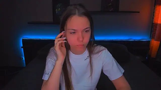AlexaBarkley online show from 04-30-26, 12:17