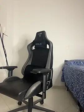 steven smith05 online show from 10-07-25, 01:36