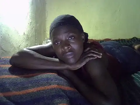 Snapshot of cute-shamza chatting on 10-05-25, 05:11 cute-shamza online show from 10-05-25, 05:11