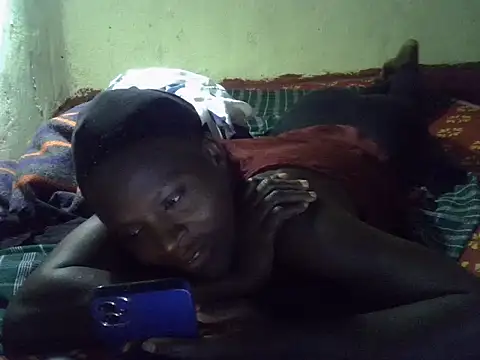 Snapshot of cute-shamza chatting on 10-07-25, 05:26 cute-shamza online show from 10-07-25, 05:26