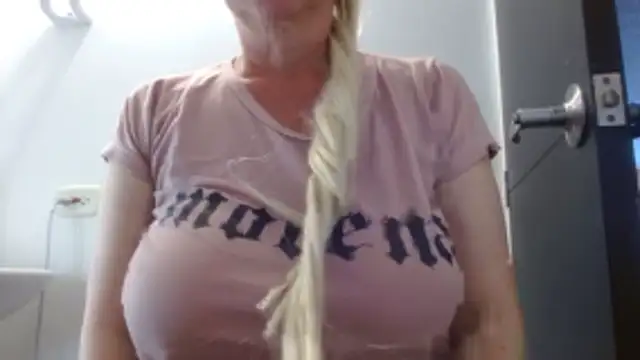 Snapshot of keiila_ chatting on 02-05-26, 10:25 keiila online show from 02-05-26, 10:25