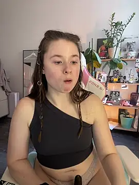 Snapshot of sweetest_pie chatting on 03-07-26, 01:52 sweetest pie online show from 03-07-26, 01:52