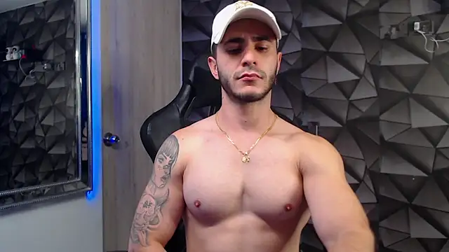 Latino stud4u online show from 11-05-25, 10:43