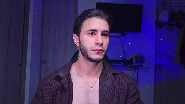 Latino stud4u online show from 07-31-26, 01:16