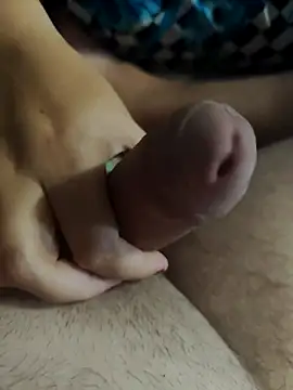 Snapshot of LovlyAnnie chatting on 10-27-25, 09:46 LovlyAnnie online show from 10-27-25, 09:46