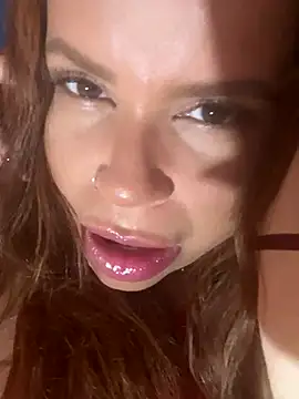 Snapshot of pimenta_gaby chatting on 11-17-25, 11:16 pimenta gaby online show from 11-17-25, 11:16