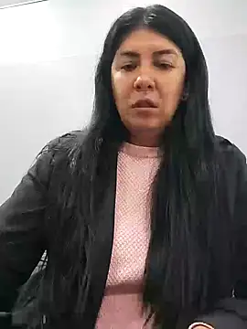 Snapshot of aisha_latina chatting on 02-03-25, 02:24 aisha latina online show from 02-03-25, 02:24