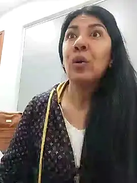 Snapshot of aisha_latina chatting on 02-12-25, 02:54 aisha latina online show from 02-12-25, 02:54