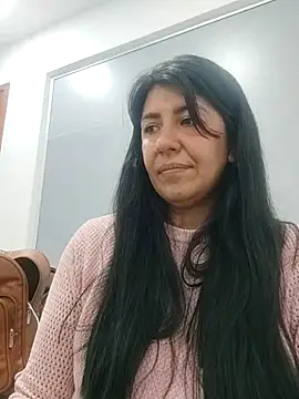 Snapshot of aisha_latina chatting on 03-11-25, 03:45 aisha latina online show from 03-11-25, 03:45