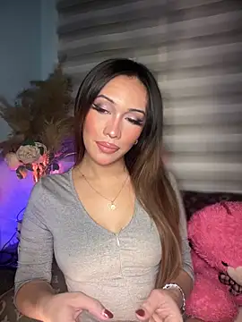 Jasmine Elcock online show from 10-17-25, 07:05