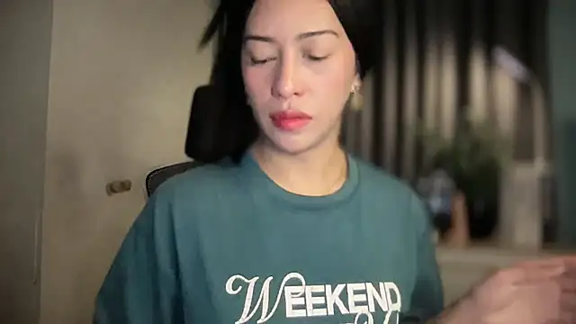 Jasmine Elcock online show from 04-16-26, 02:40