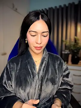 Jasmine Elcock online show from 04-22-26, 02:07