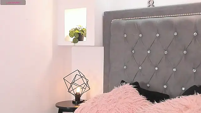 SophieRossi online show from 12-03-25, 10:08