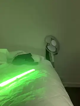 fireearthwaterair online show from 02-04-25, 03:44