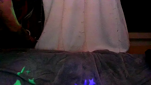 Snapshot of CAMINCHANCE chatting on 02-02-26, 11:42 CAMINCHANCE online show from 02-02-26, 11:42