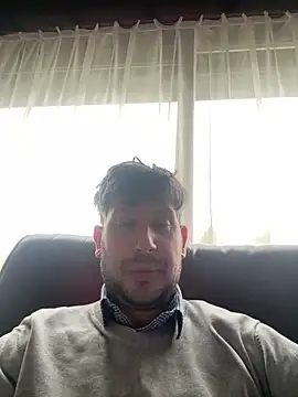 Snapshot of Taxidriver1988 chatting on 01-18-25, 11:54 Taxidriver1988 online show from 01-18-25, 11:54