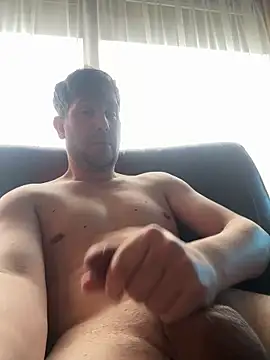 Snapshot of Taxidriver1988 chatting on 01-25-25, 11:02 Taxidriver1988 online show from 01-25-25, 11:02