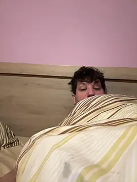 Snapshot of Taxidriver1988 chatting on 02-03-25, 04:46 Taxidriver1988 online show from 02-03-25, 04:46