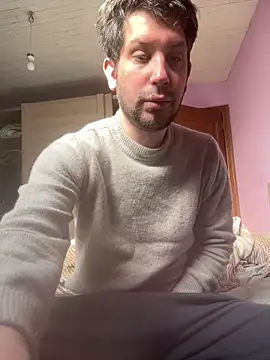 Snapshot of Taxidriver1988 chatting on 03-09-26, 02:10 Taxidriver1988 online show from 03-09-26, 02:10