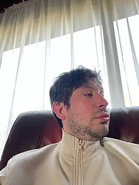 Snapshot of Taxidriver1988 chatting on 03-22-26, 01:47 Taxidriver1988 online show from 03-22-26, 01:47