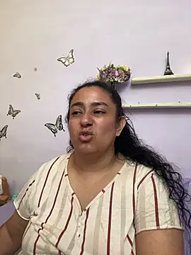 agathaxxx-69 online show from 04-15-26, 08:20