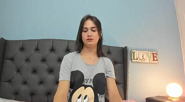 Snapshot of AndreaStivens chatting on 01-11-25, 03:09 AndreaStivens online show from 01-11-25, 03:09