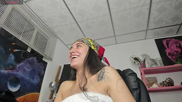 mariecam420 online show from 04-04-26, 05:27