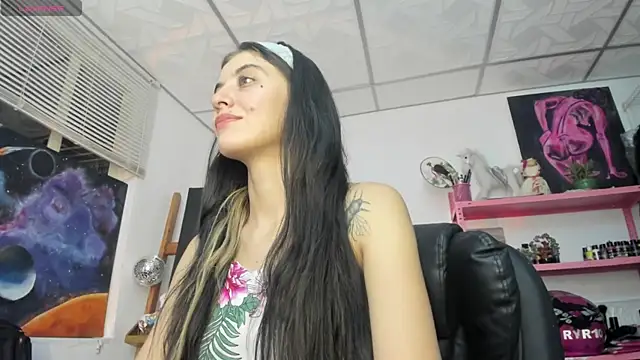 mariecam420 online show from 04-04-26, 07:44