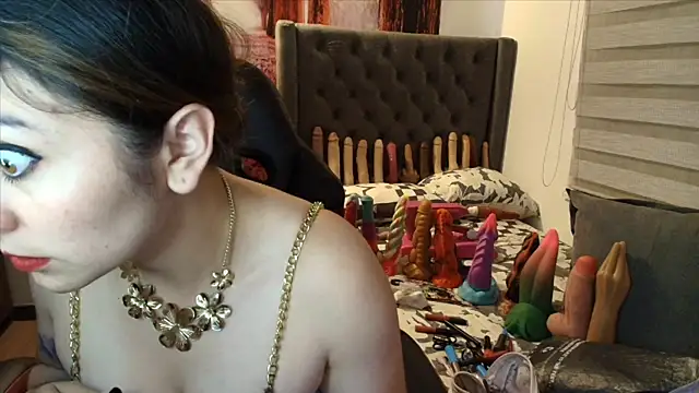 sofia23dirty online show from 04-29-26, 10:27