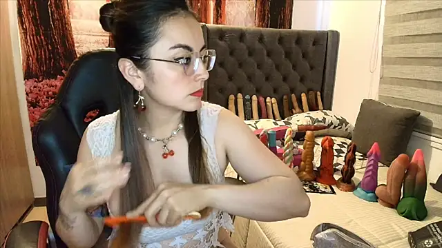 sofia23dirty online show from 05-15-26, 05:09