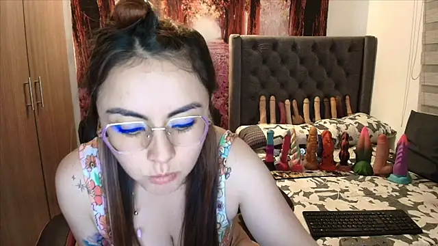 sofia23dirty online show from 07-06-26, 10:23