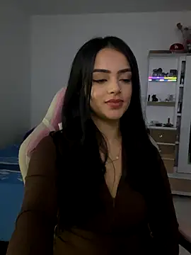 Snapshot of anniehart chatting on 11-15-25, 02:42 anniehart online show from 11-15-25, 02:42